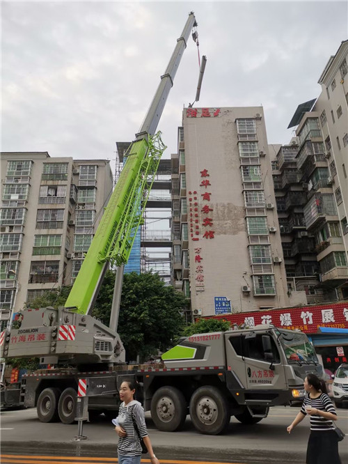 雨花台区吊车租赁需要注意事项